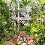 The Island Suite At Kw Vacation