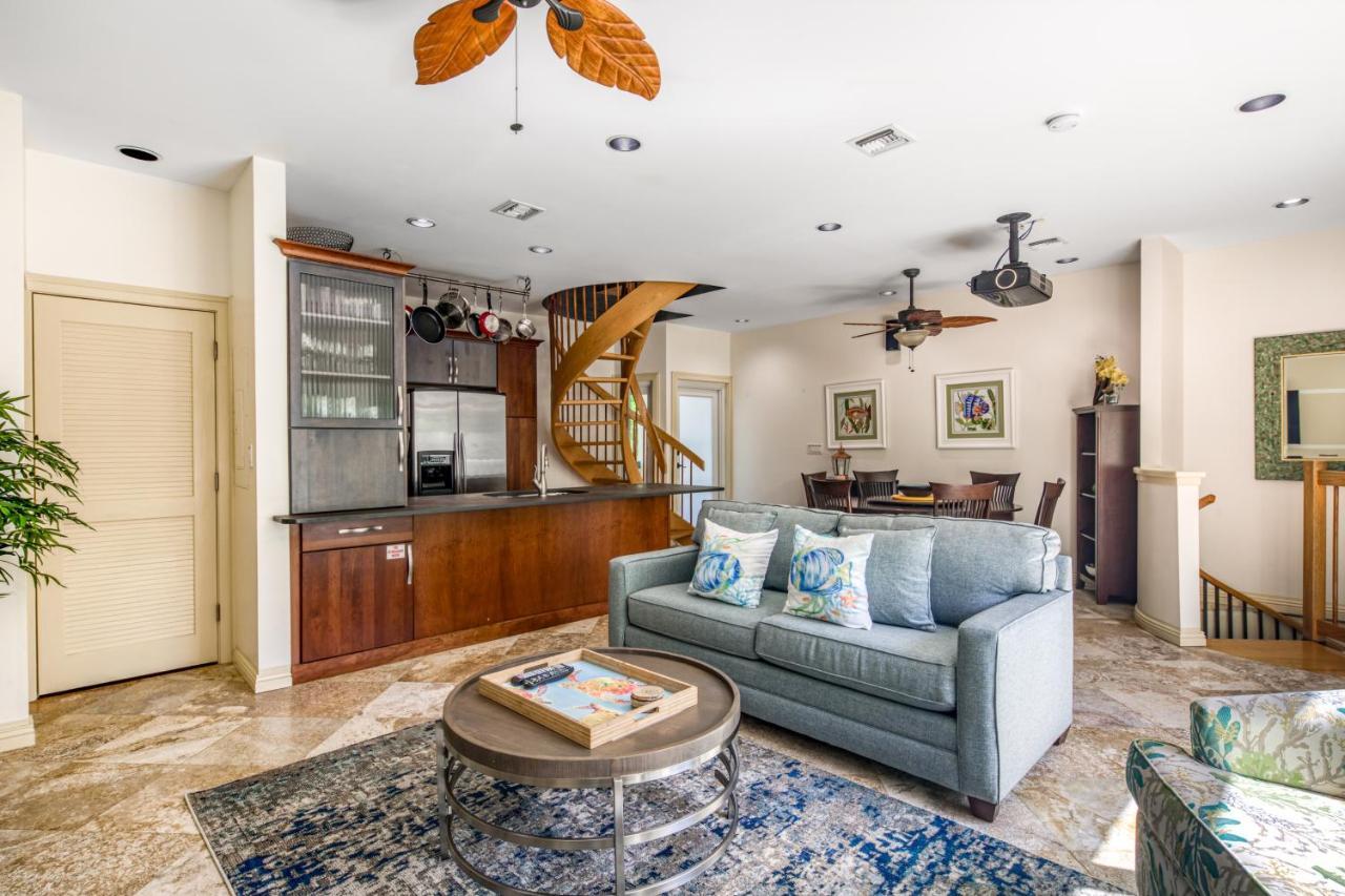 Flagler's Crossing Hotel Key West
