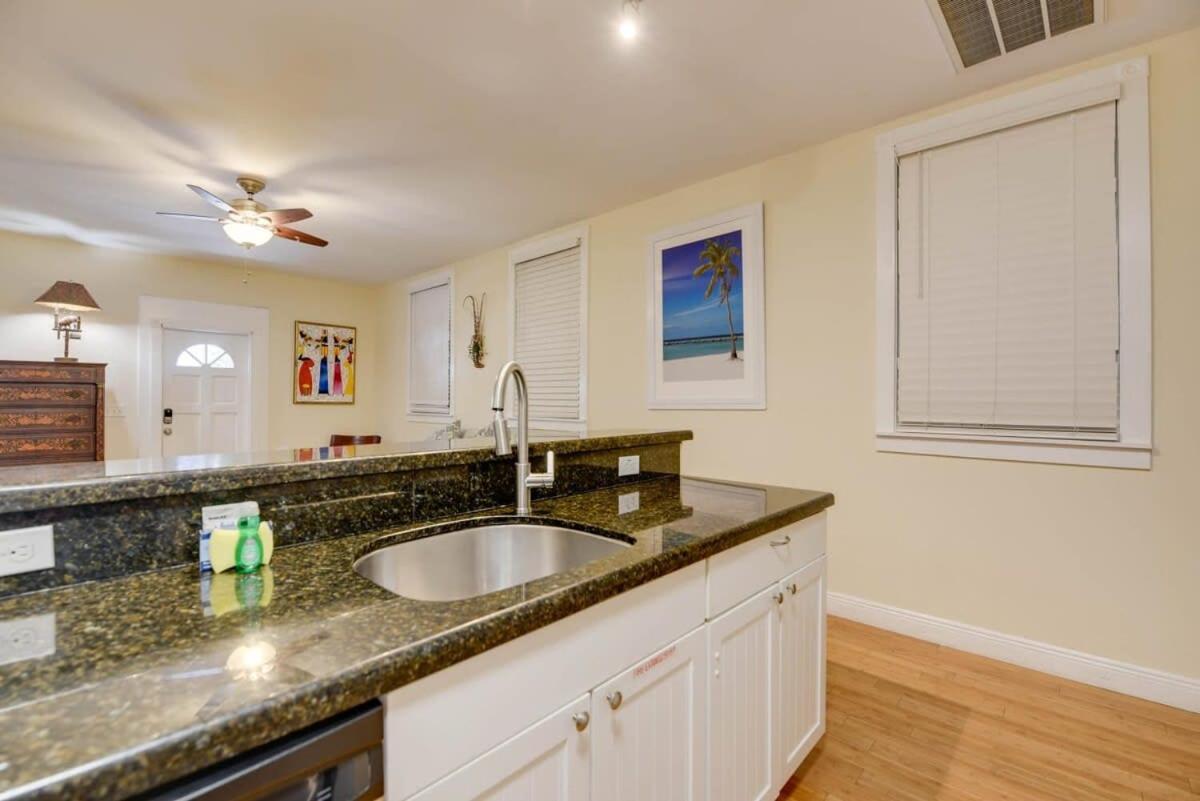 Mesa House, Uno-perfect Location * Key West