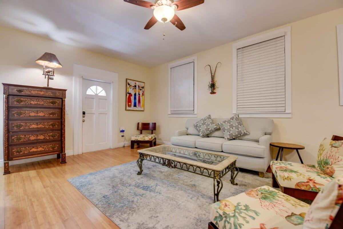 Mesa House, Uno-perfect Location Apartment