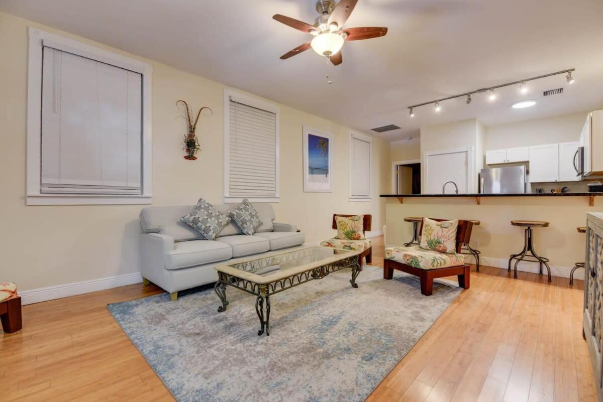 Apartment Mesa House, Uno-perfect Location *