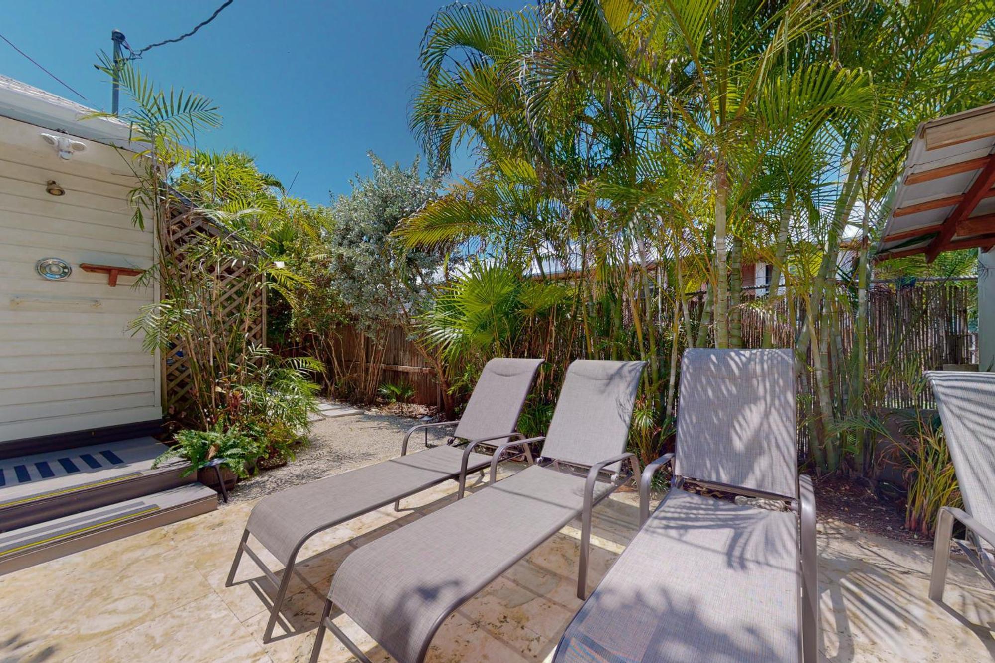 Papa's Hideaway Key West