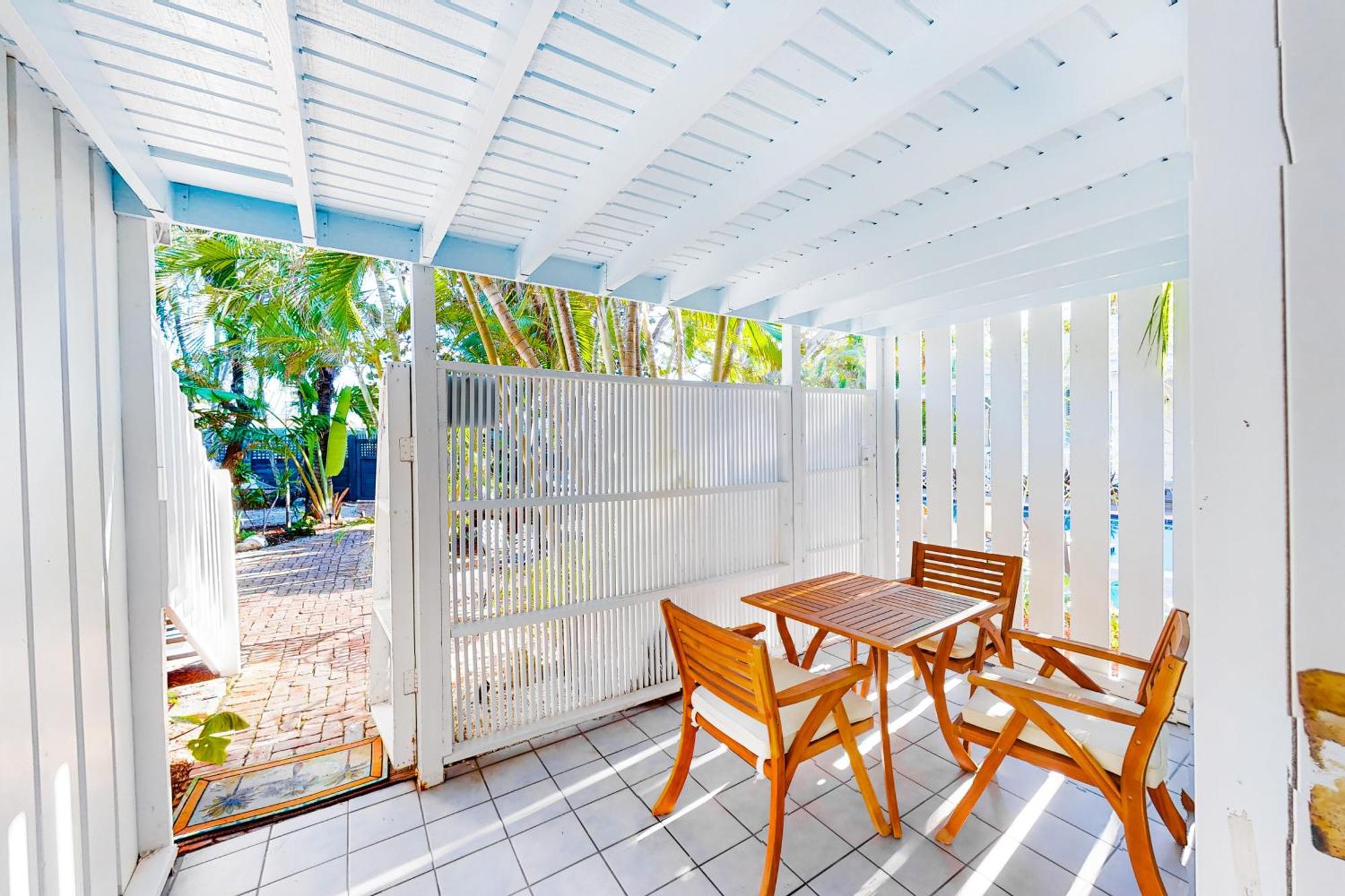 Papa's Hideaway Apartment Key West
