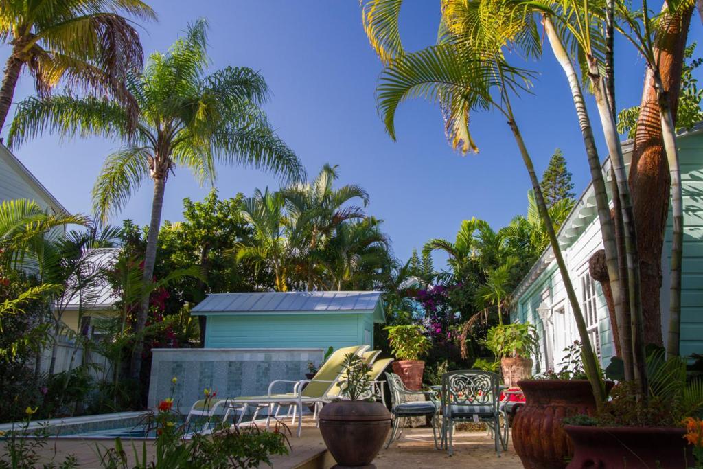 Conch Cottages Of Villas