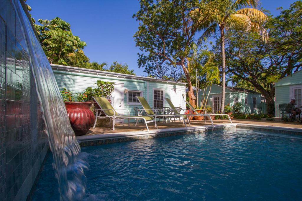 Conch Cottages Of Villas Key West