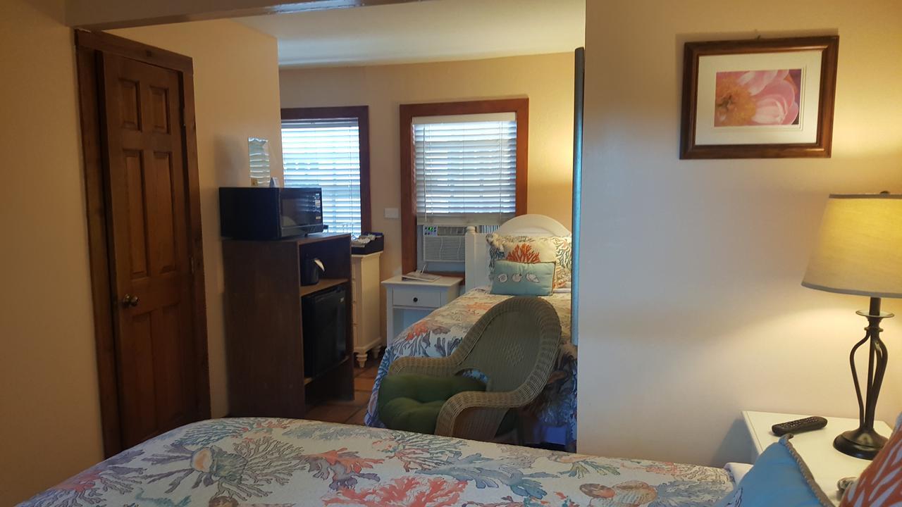 Courtney's Place Historic & Gasthof 2*