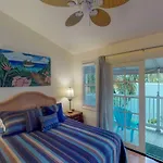 Bright Key West Beauty