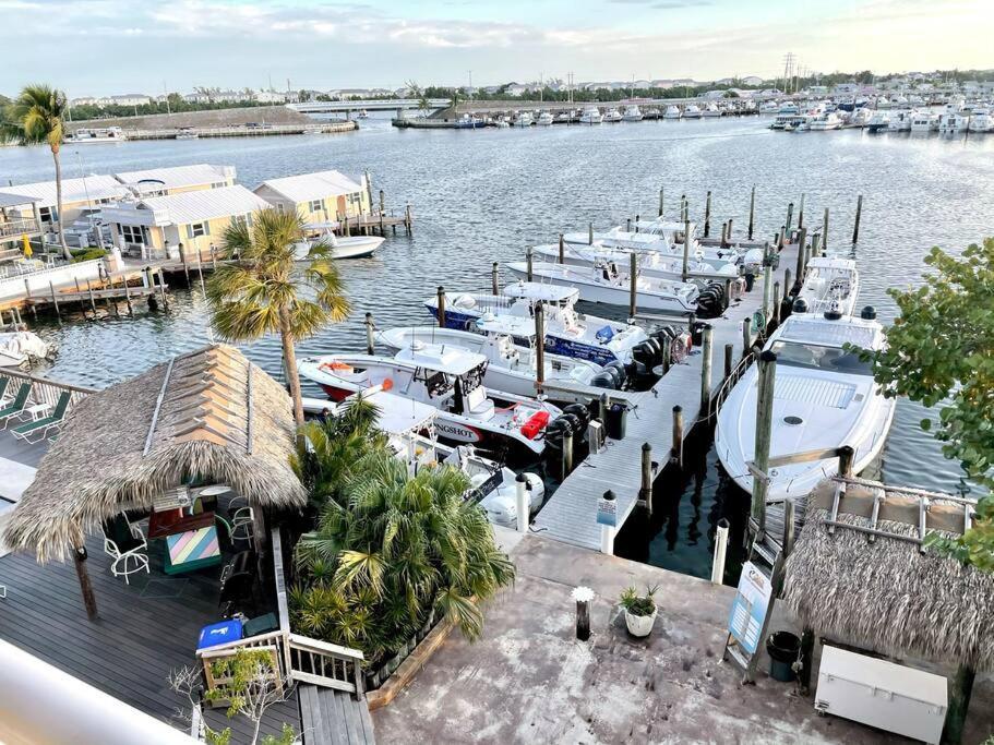Ferienhaus St Croix - Downtown 4x4 Waterfront Penthouse Pool Dock Pet