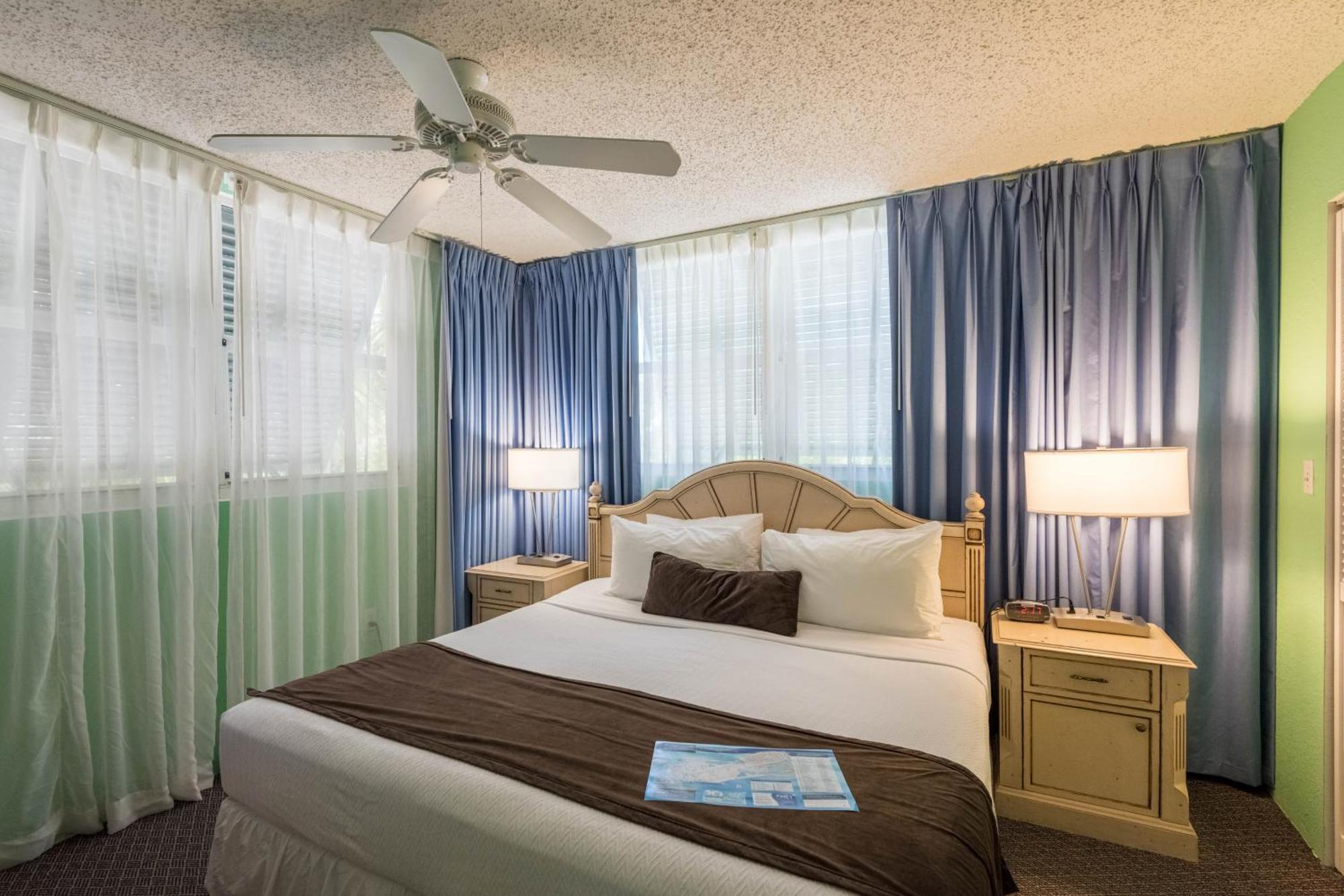 Sunrise Suites Jamaica #102 * Key West