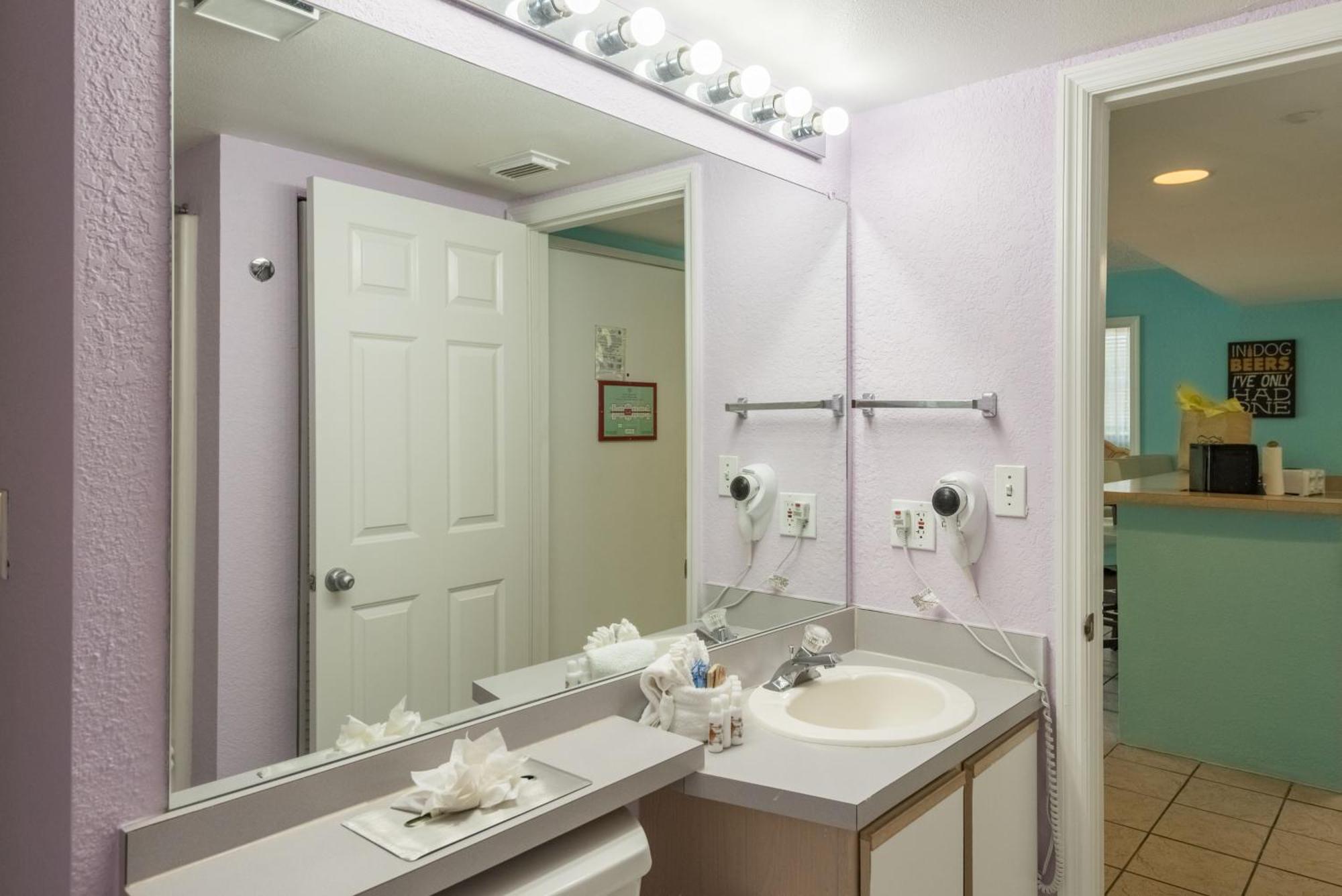 Sunrise Suites Jamaica #102 Ferienhaus *