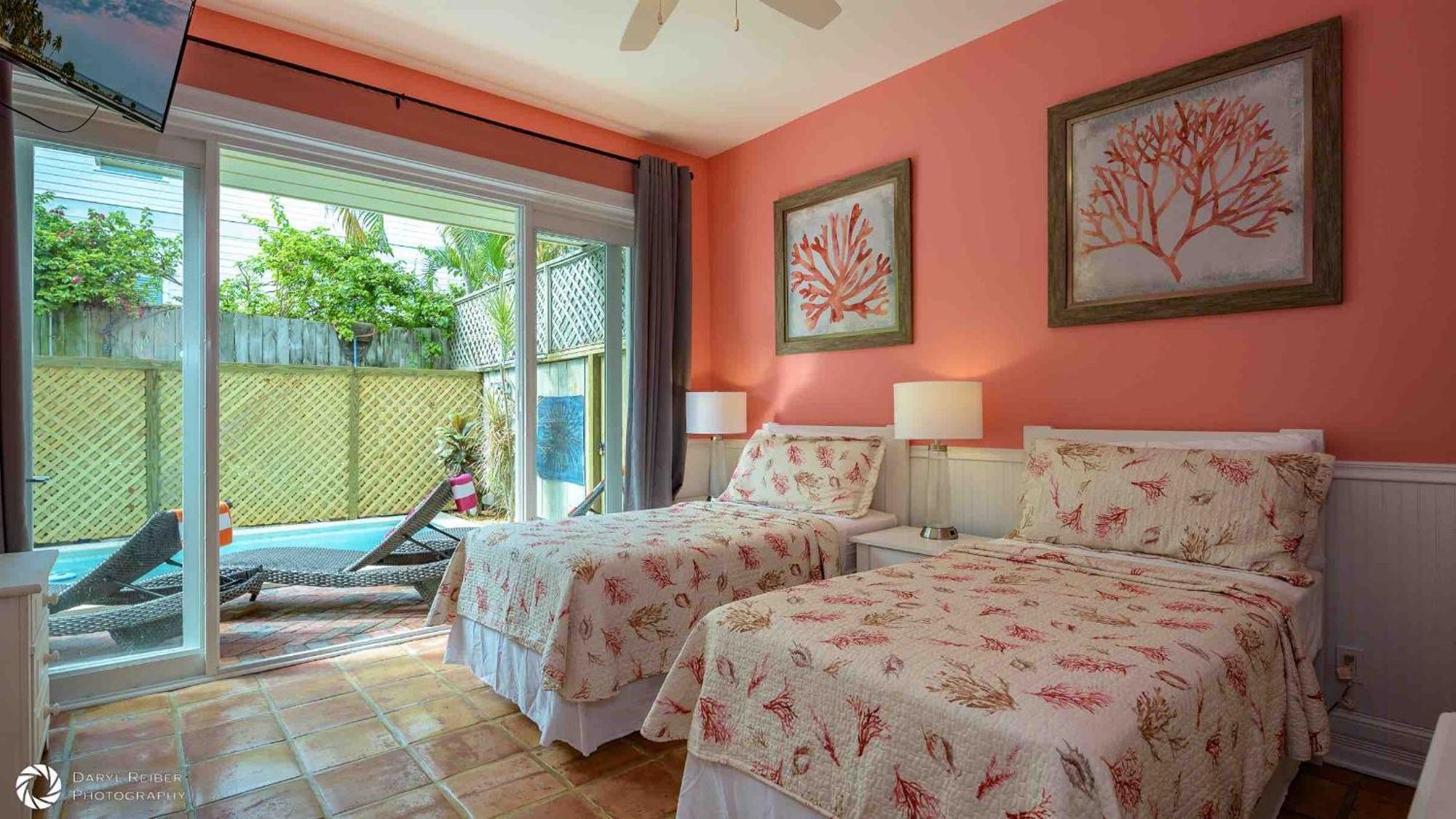Summer Solstice By Last Key Realty Ferienhaus