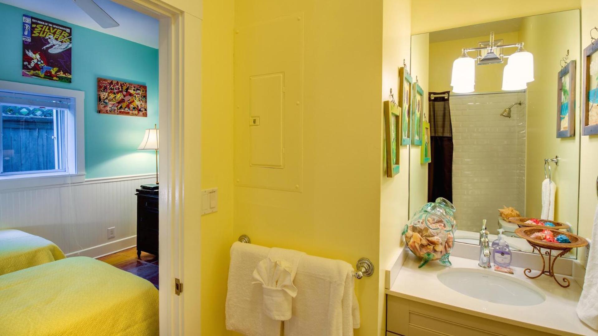 Sweet Americana By Last Key Realty Holiday home