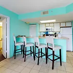 Sunrise Suites - Martinique Suite 108