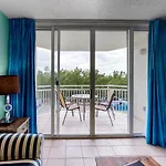 Sunrise Suites - Martinique Suite 108