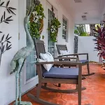 Heron House - Luxury Waterfront Home