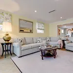 Heron House - Luxury Waterfront Home