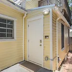 Sea Breeze -Great Location!