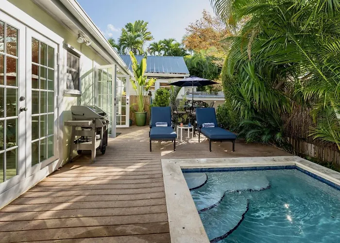 Casa Amarilla By Last Key Realty