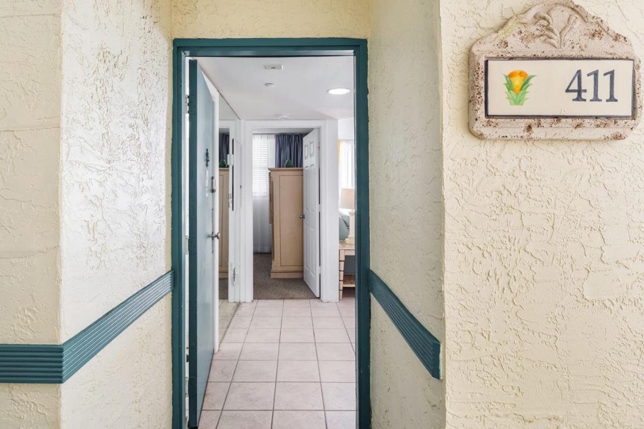 New! Cristbal - Balcony, Parking & Pool! Key West