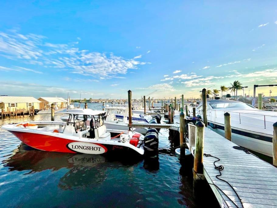 Eleuthera - 2x2 Fully Updated Old Town Waterfront Corner * Key West
