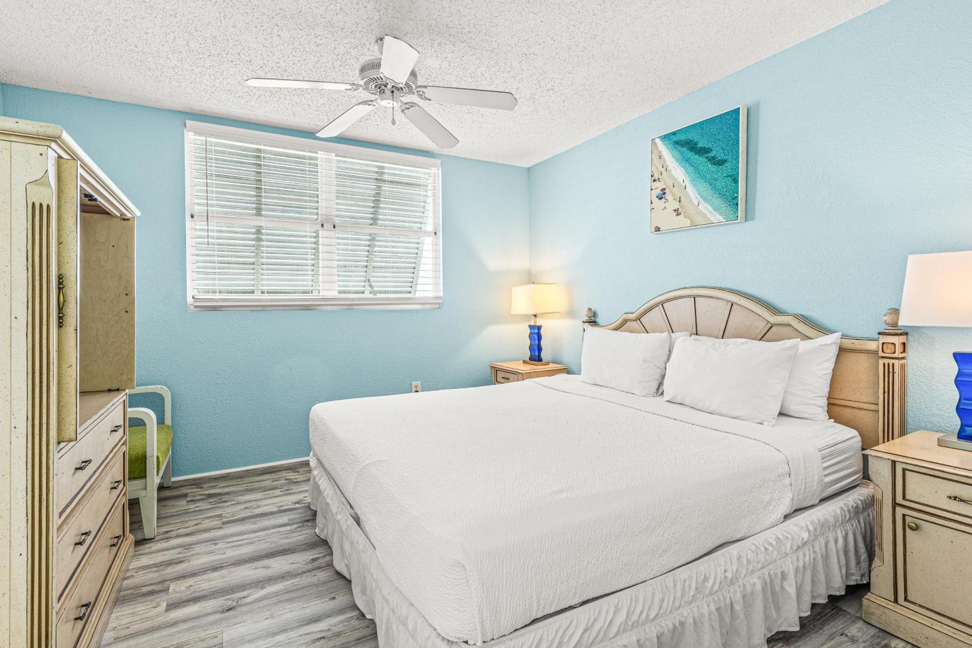 Sunrise Barbados #204 Apartment Key West