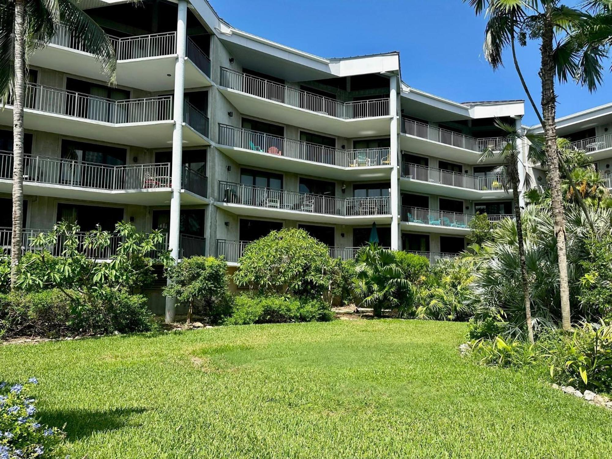 Beautifully Renovated Summer Of 2020 And Enjoy Lovely Unit Apartment Key West