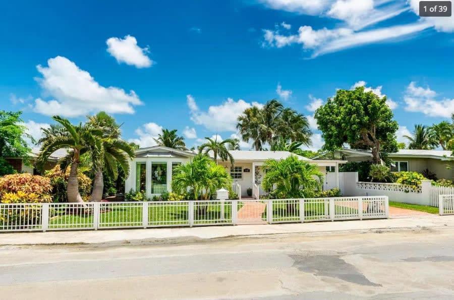Heron House - Luxury Waterfront *