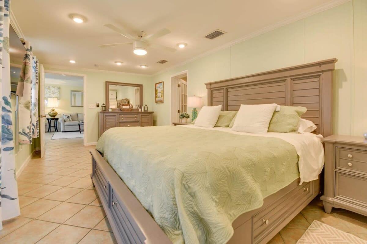 Heron House - Luxury Waterfront Holiday home Key West