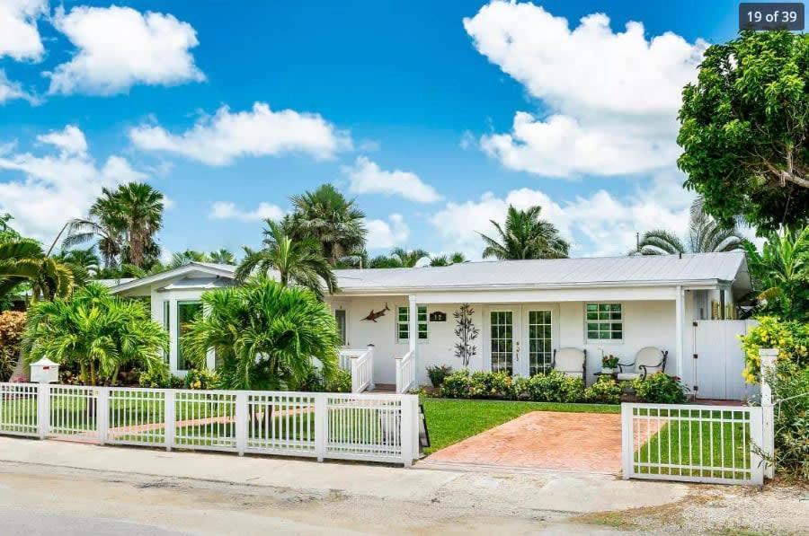 Heron House - Luxury Waterfront *