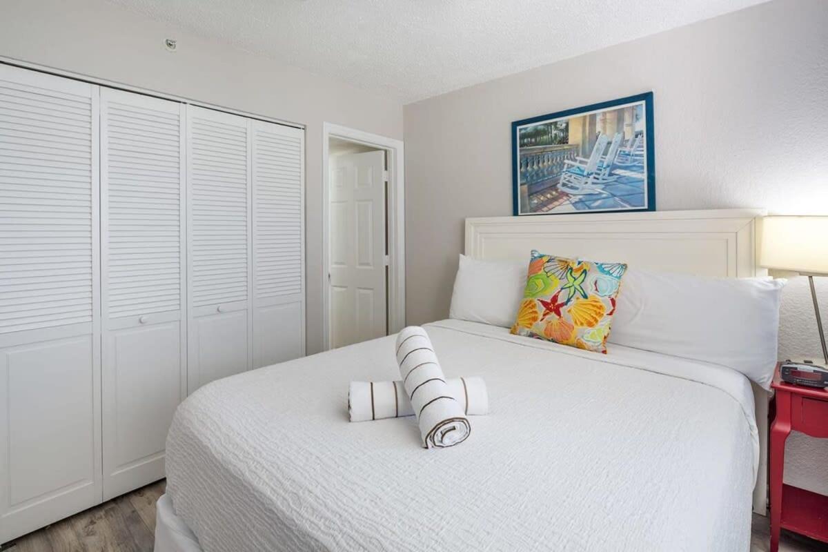 The Andros -4th Floor Sunset View Holiday home Key West