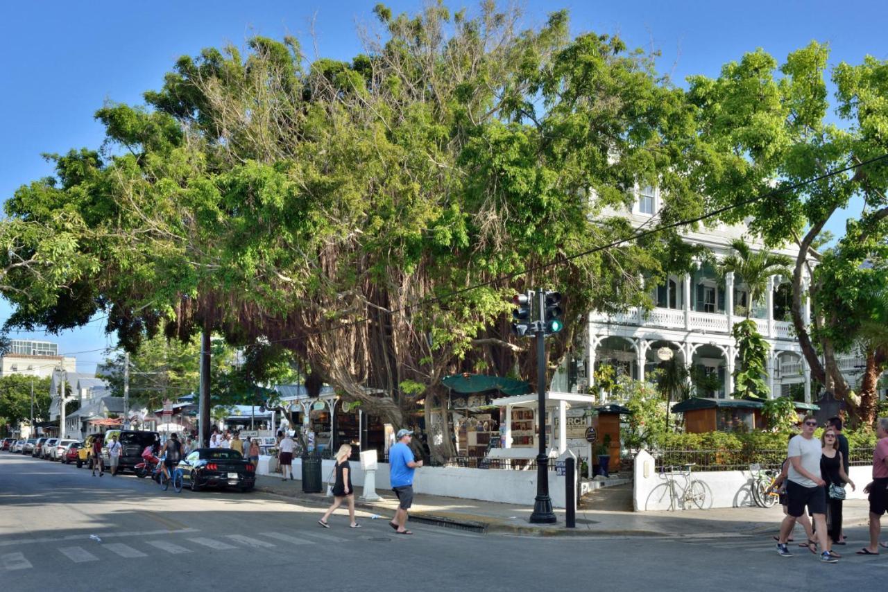 Cockadoodle On Duval Holiday home Key West