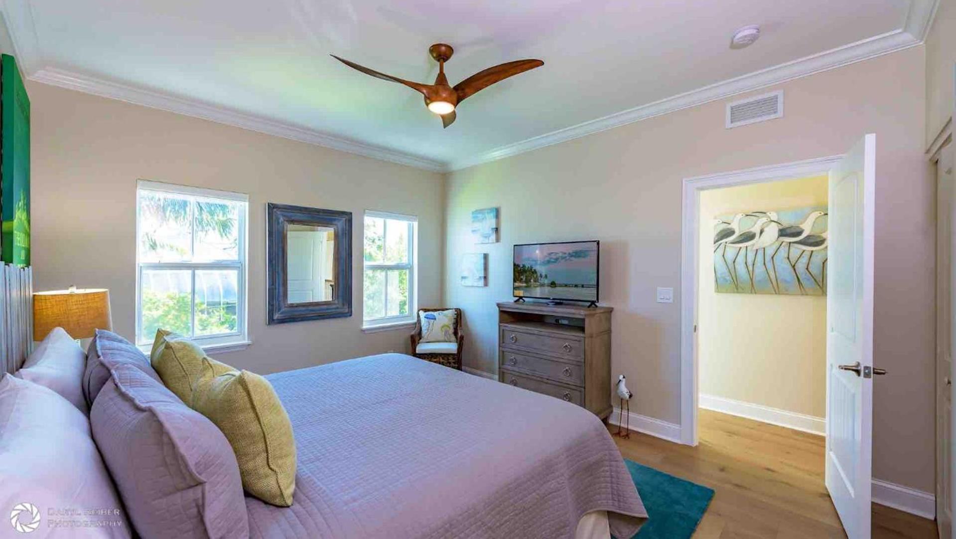 Dance Of The Butterflies By Last Key Realty Ferienhaus *