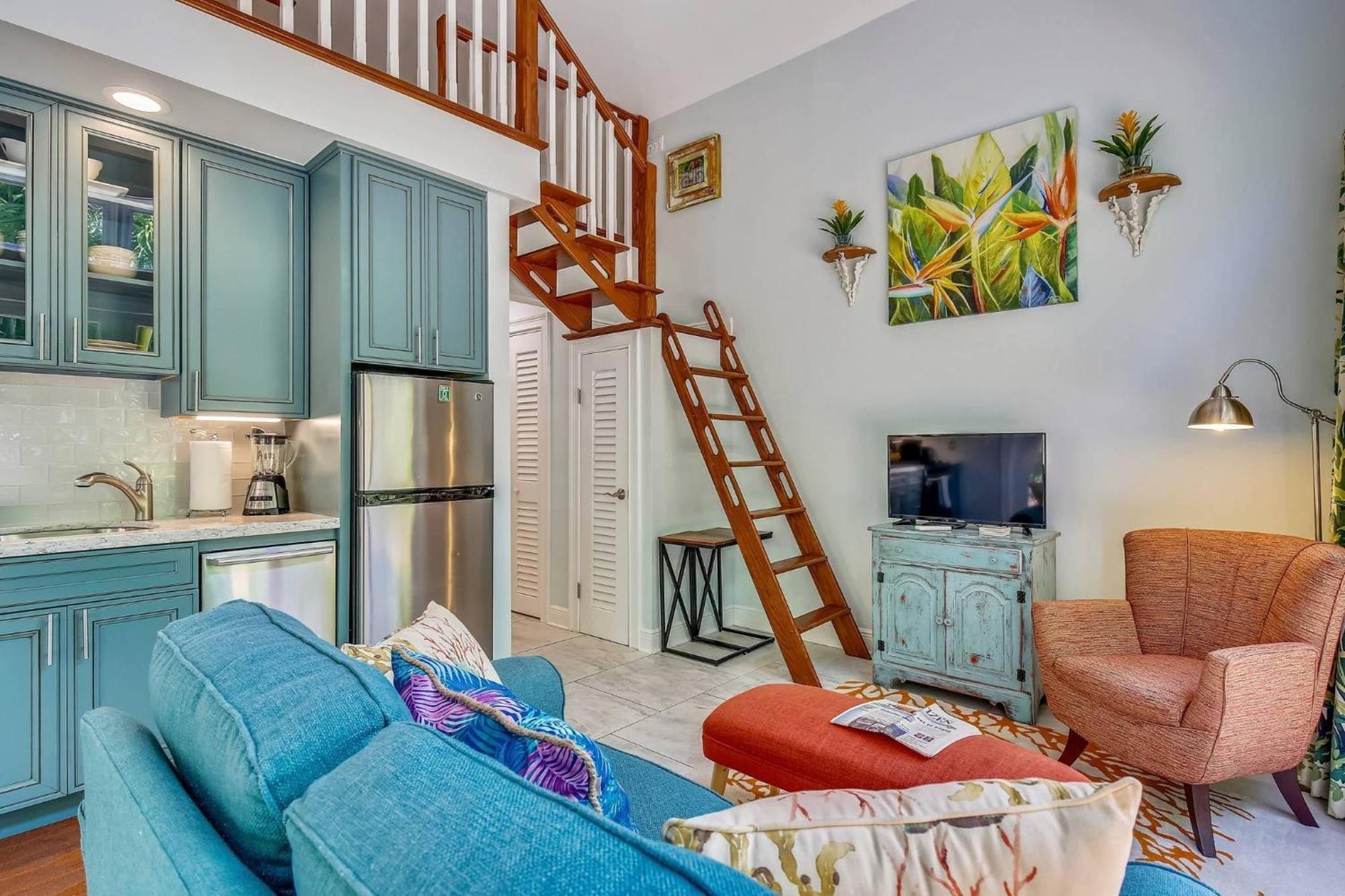 Holiday home Serenity By Avantstay In Old Town W Shared Pool Month Long Only
