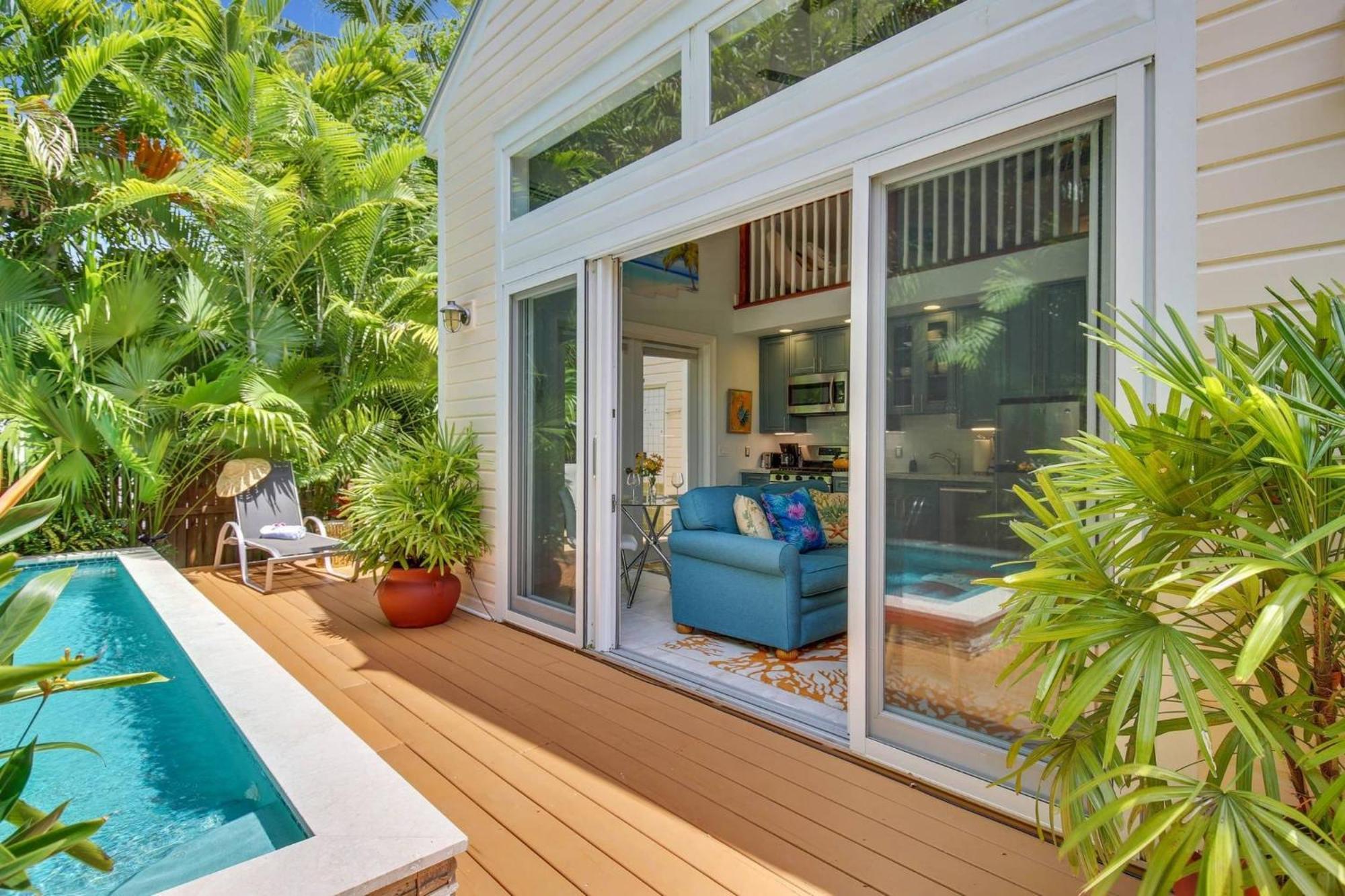 Serenity By Avantstay In Old Town W Shared Pool Month Long Only *