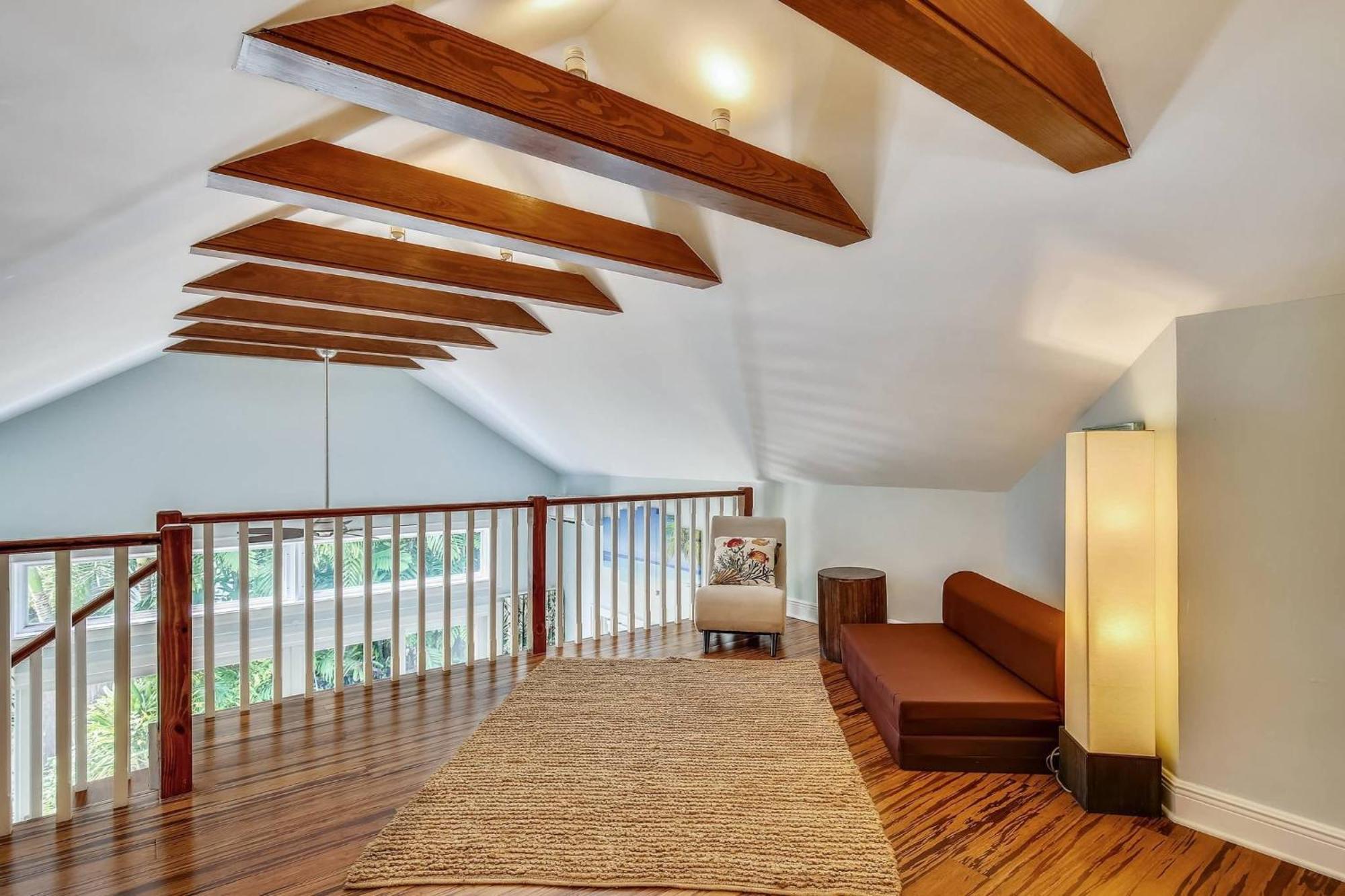 Serenity By Avantstay In Old Town W Shared Pool Month Long Only Holiday home