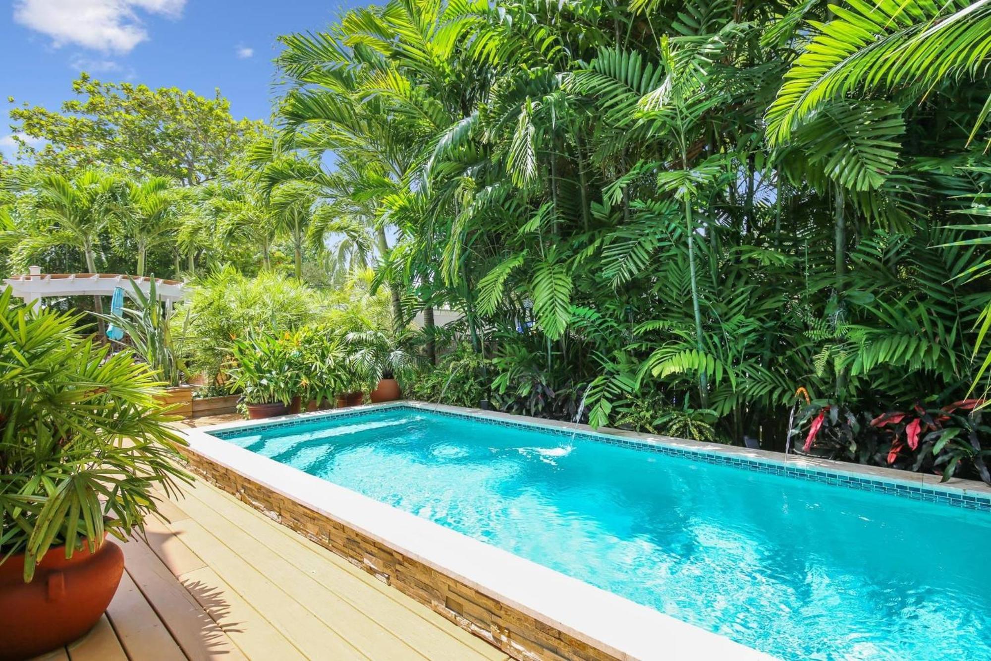 Holiday home Serenity By Avantstay In Old Town W Shared Pool Month Long Only *