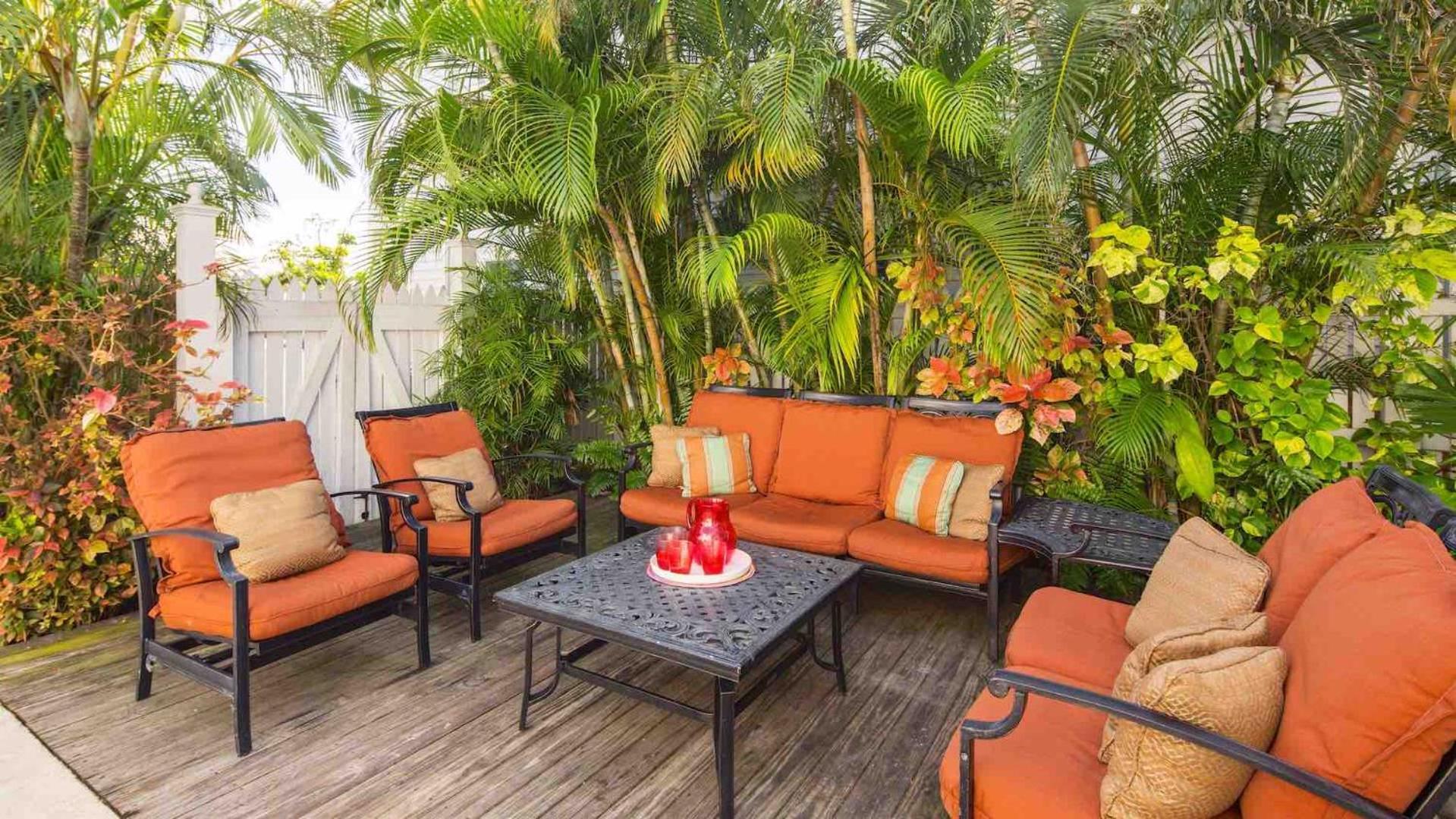 Southernmost Hospitality Vii By Last Key Realty Holiday home *