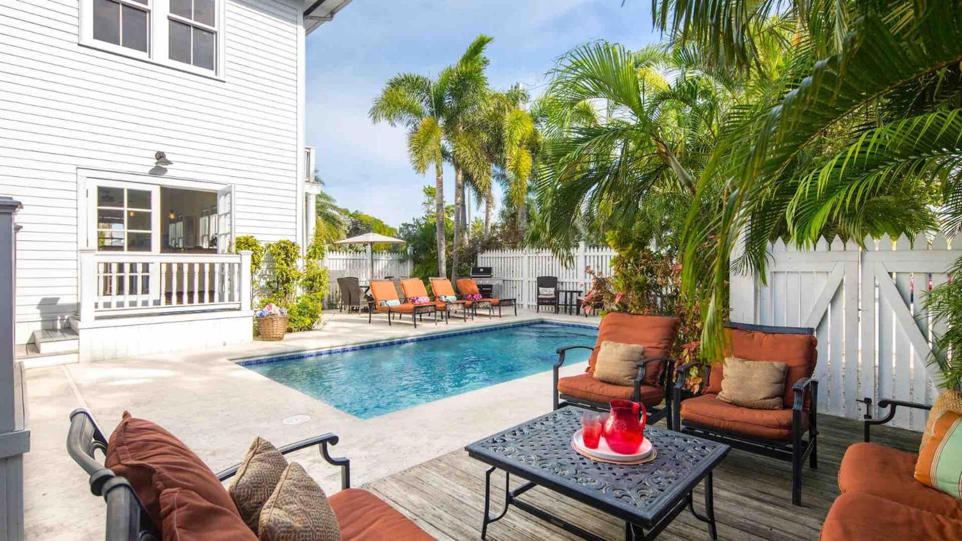 Southernmost Hospitality Vii By Last Key Realty Holiday home