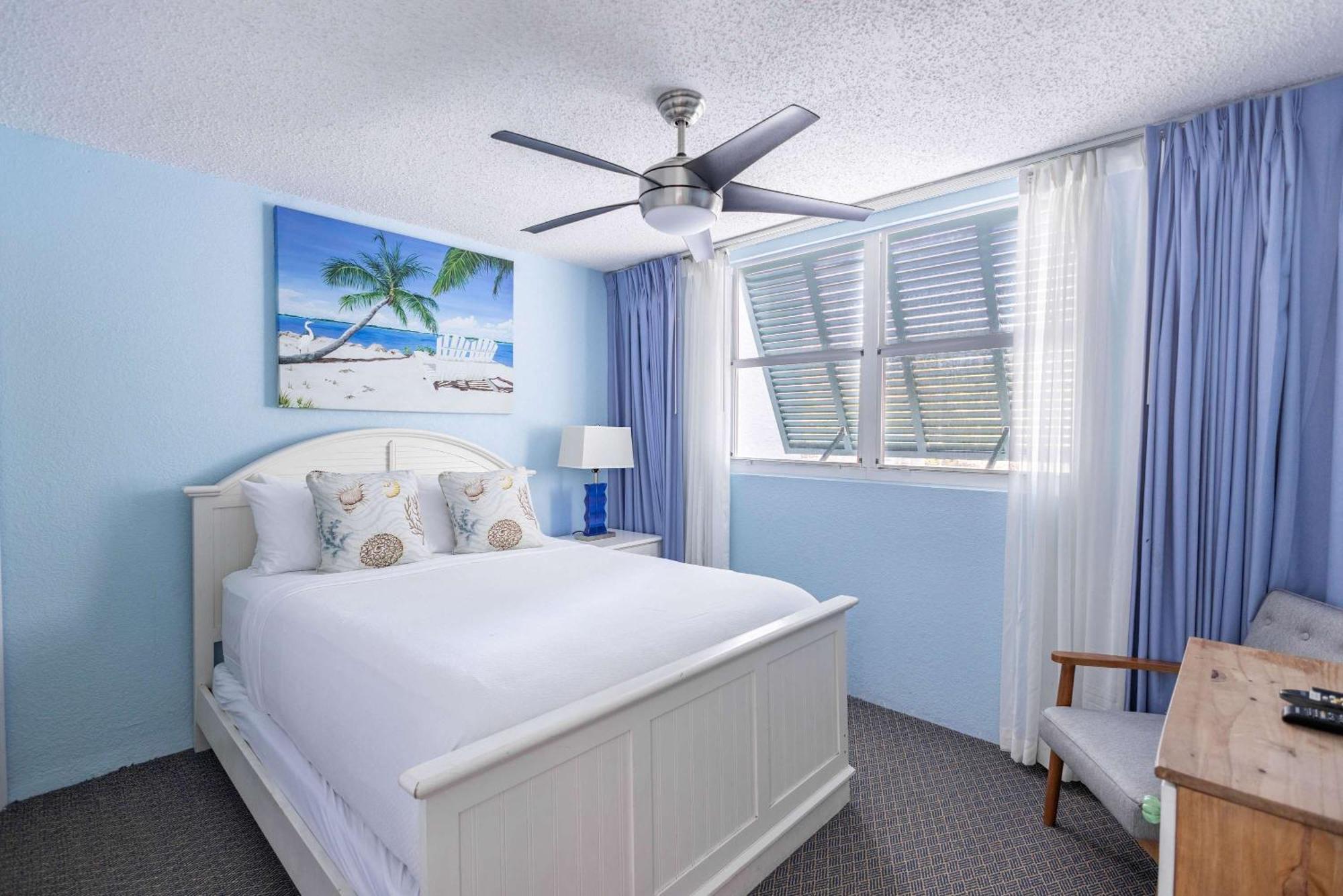 Holiday home The Trinidad -pool & Parking Key West