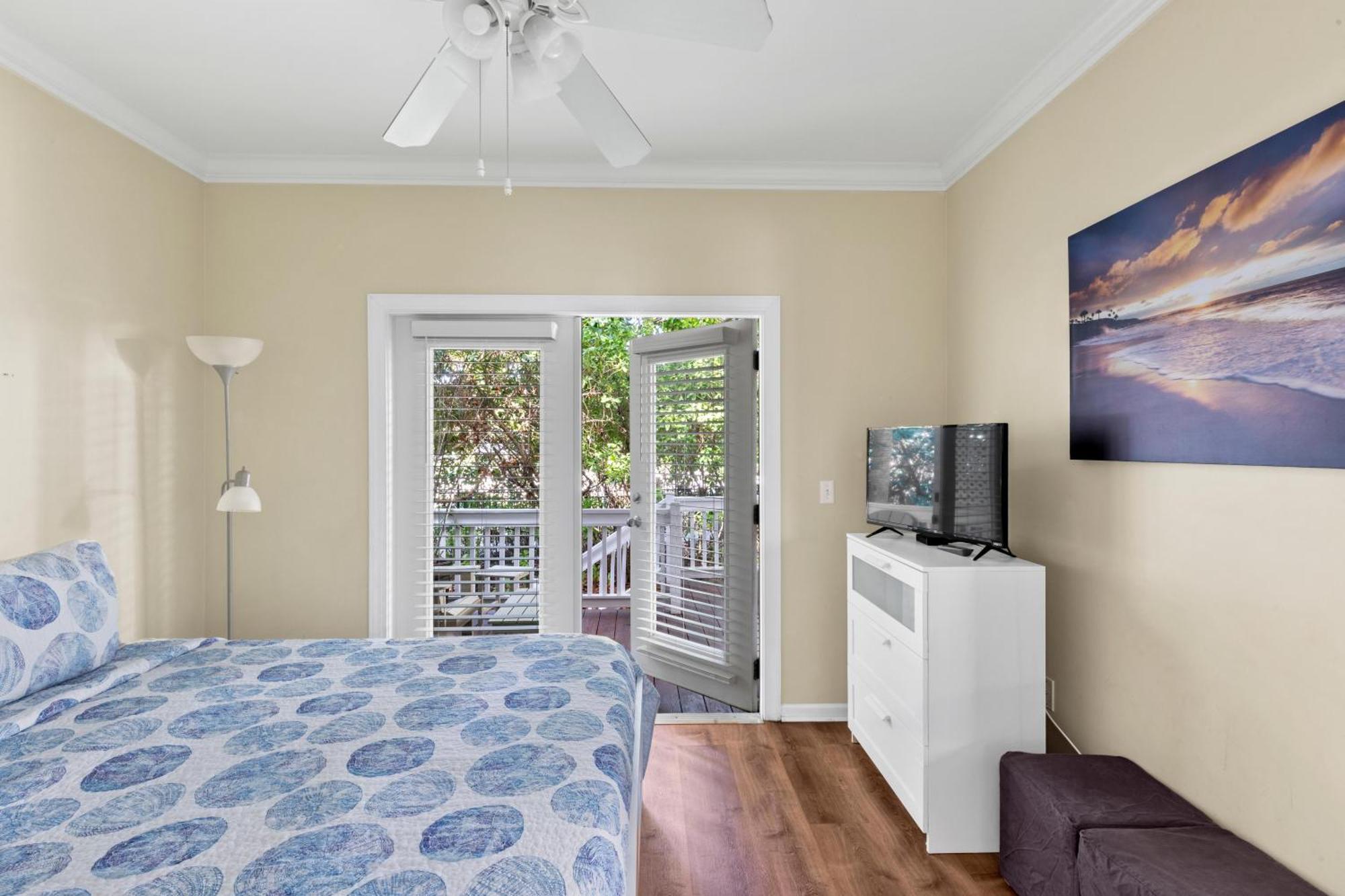 Mermaids Retreat At Coral Hammock Holiday home *