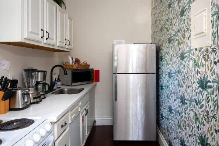 Three Duval Street W Parking And Pool Holiday home