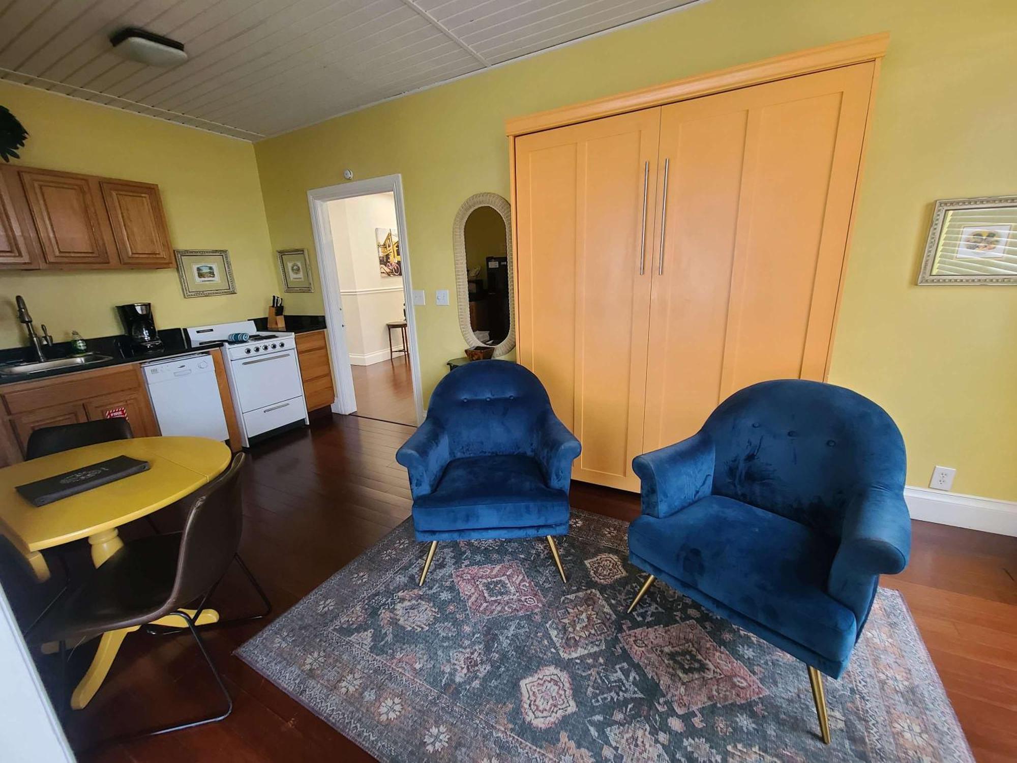 Three Duval Street W Parking And Pool Key West