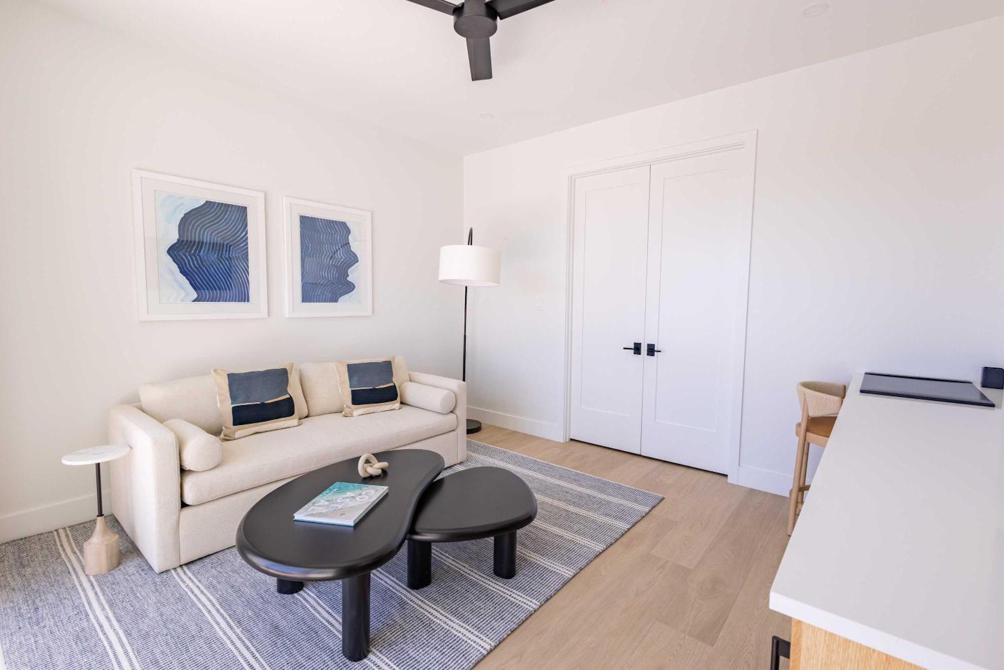 Parking Pool Dock - Starboard House *