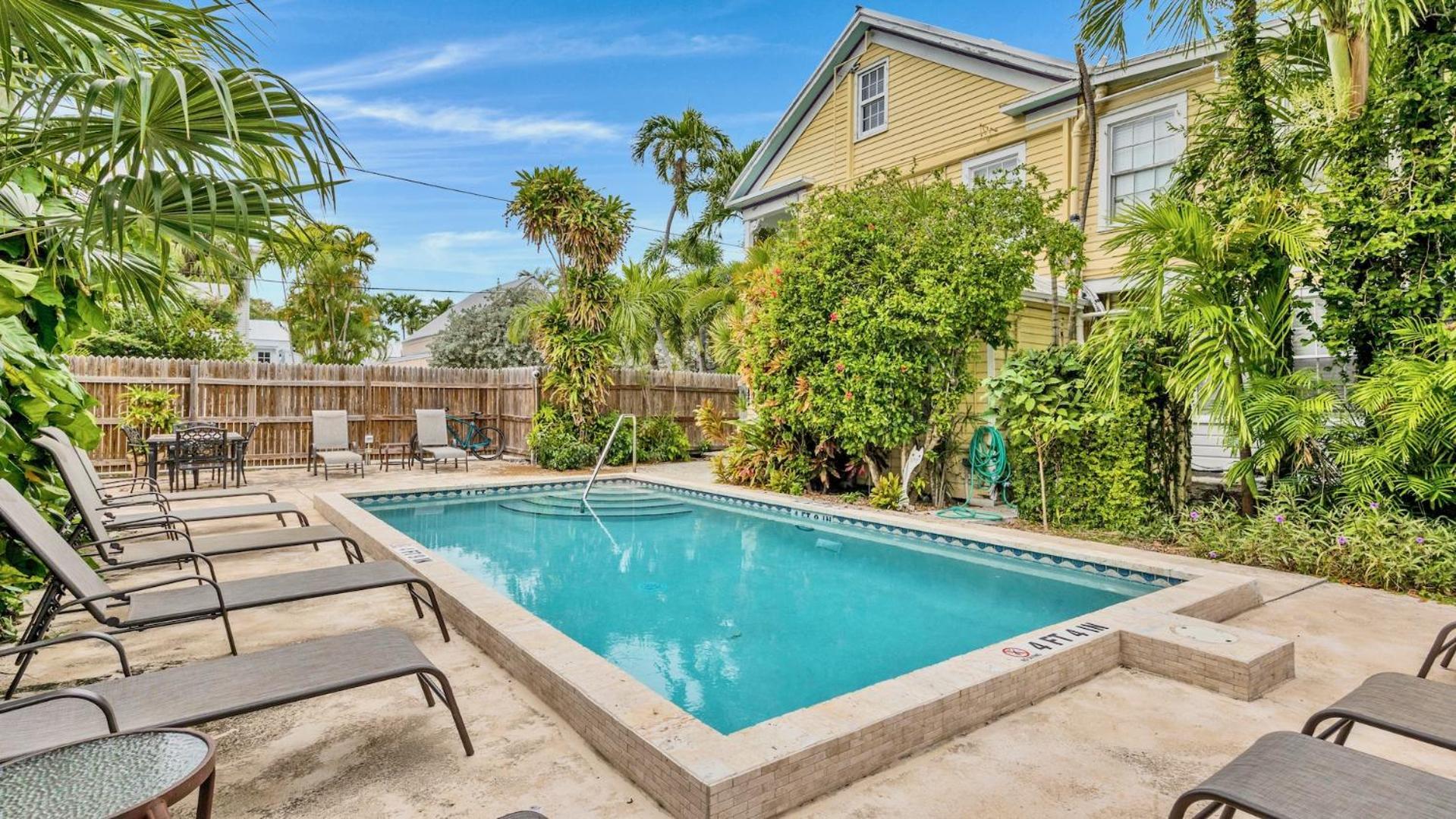 Calusa By Last Key Realty Holiday home *