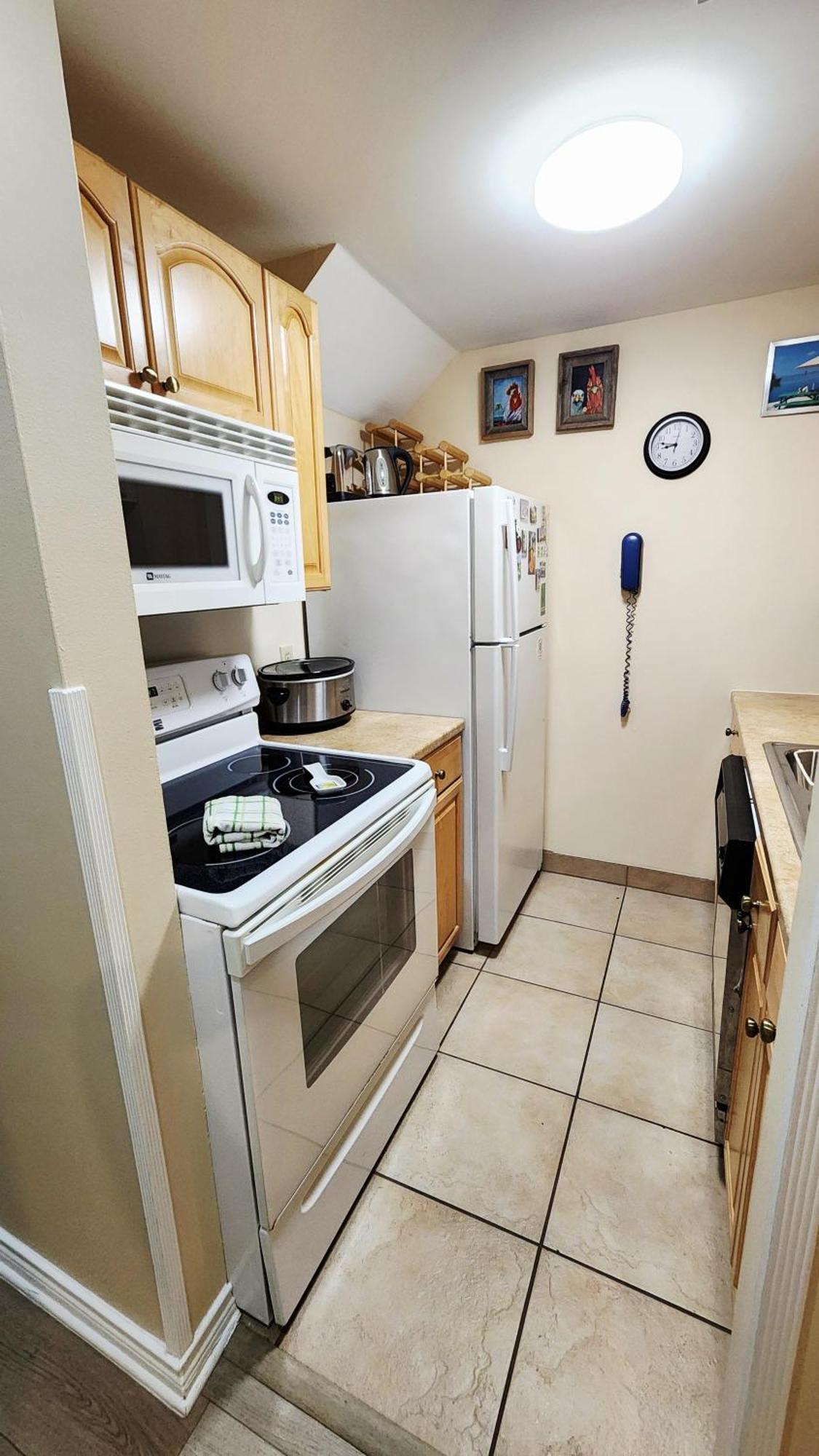 Beautiful Downtown Truman Annex Holiday home