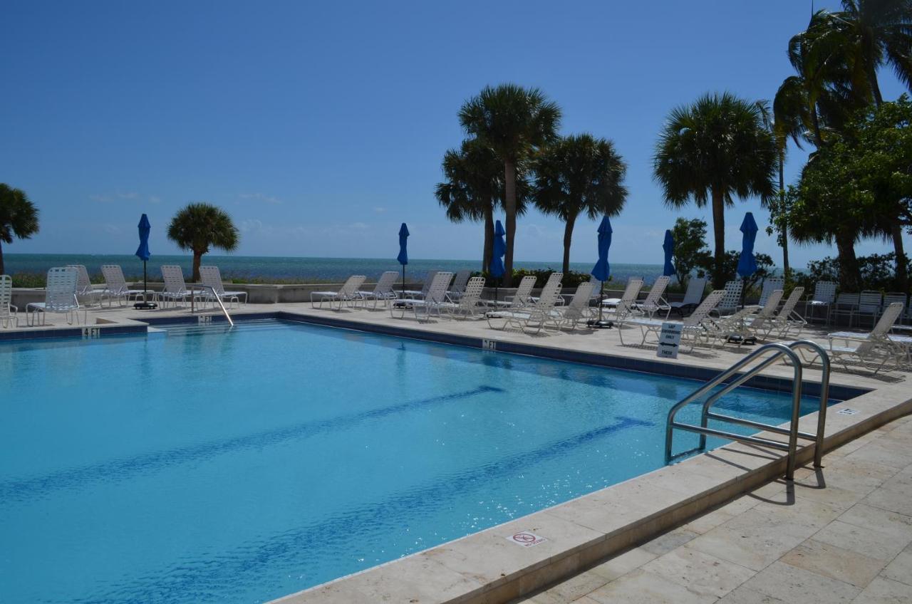 1800 Atlantic Aparthotel Key West