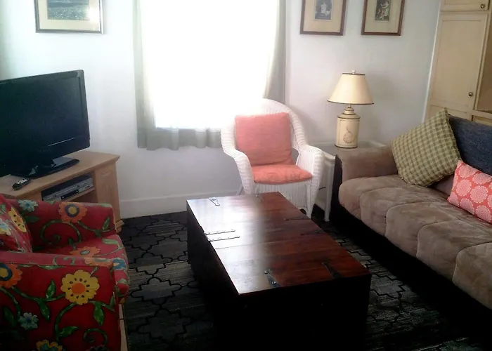 Old Town Suites