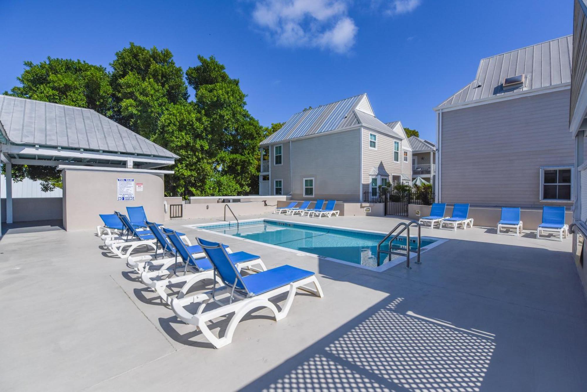 Casa Key West-pool & Free Parking Holiday home