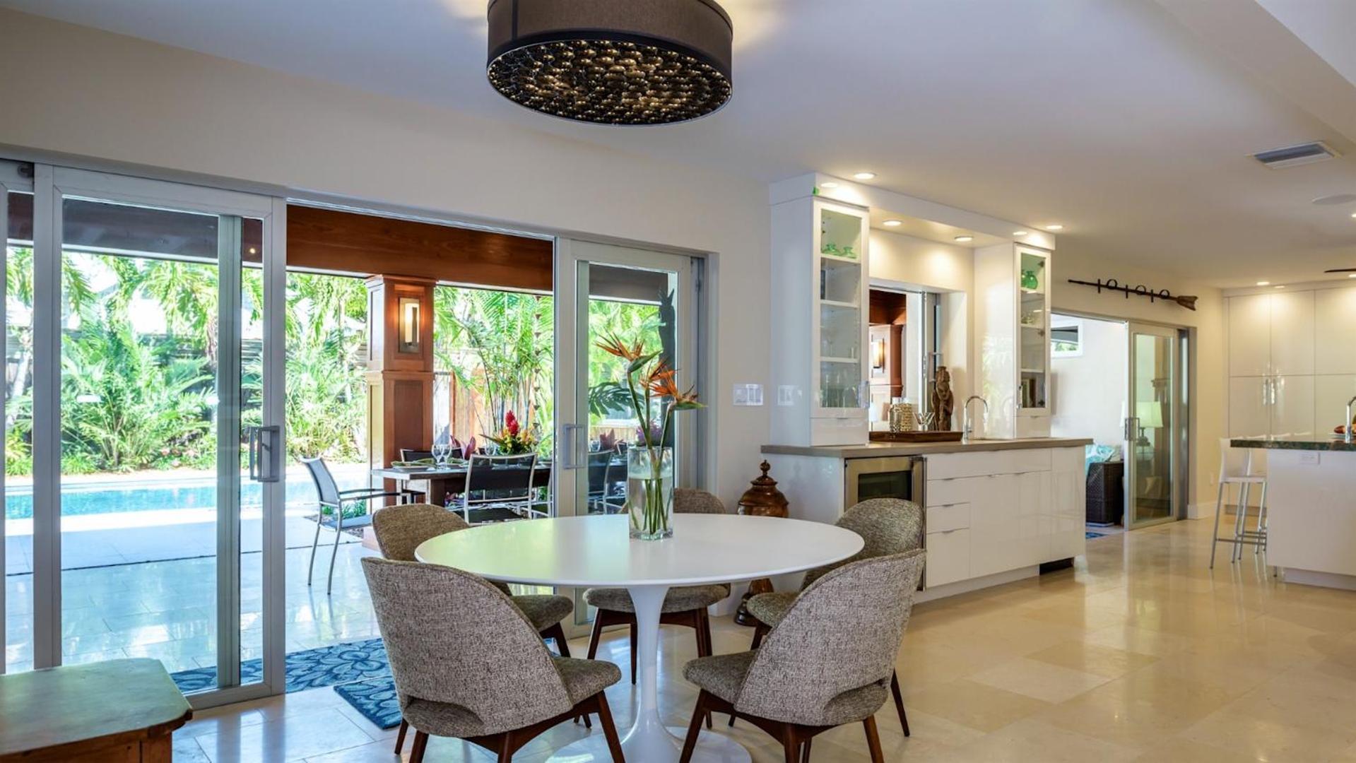 Ferienhaus The Polynesian House Bylast Key Realty *