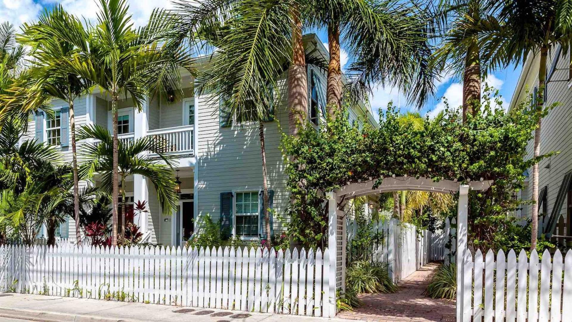 The Ibis & The Crane By Last Key Realty Key West
